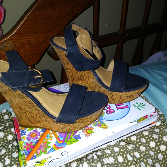 Wedges - Picture 1 of 5